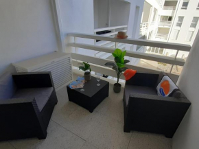 Superbe T2 Climatisé avec Terrasse - 4 Pers, Ascenseur, Parking Privé, à 400m de la Plage - FR-1-727-15